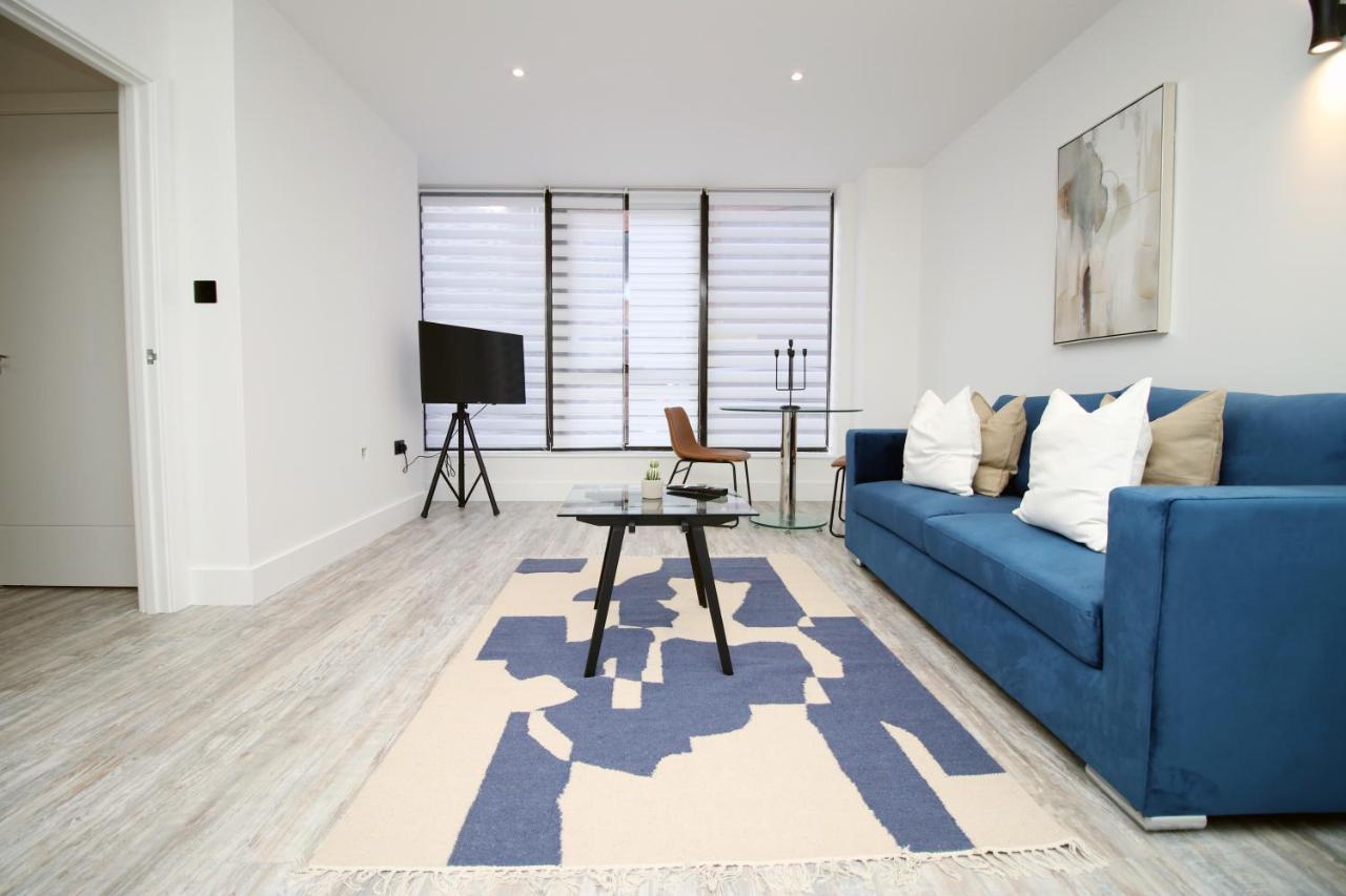 Kingsbridge Point - Cosy One Bed Apartments Near Town Centre, 史云顿 外观 照片